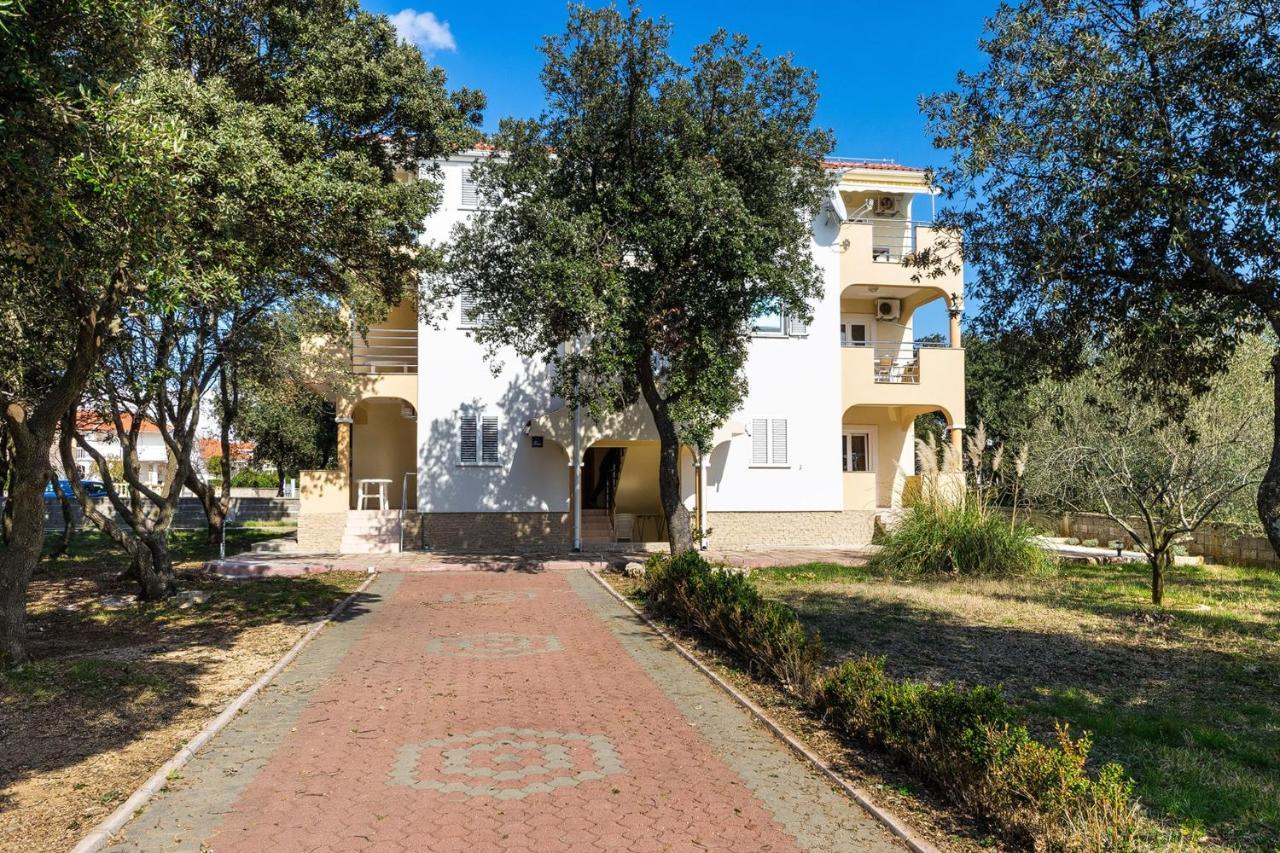 Apartment Vrsi - Mulo 5951A Bagian luar foto