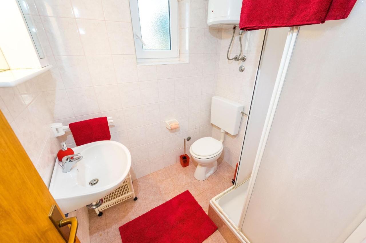Apartment Vrsi - Mulo 5951A Bagian luar foto