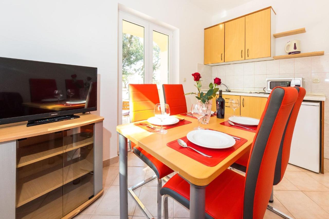 Apartment Vrsi - Mulo 5951A Bagian luar foto